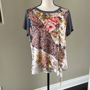 NEW Anthropologie blouse/ t-shirt
